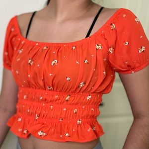 CUTE ORANGE TOP (S)